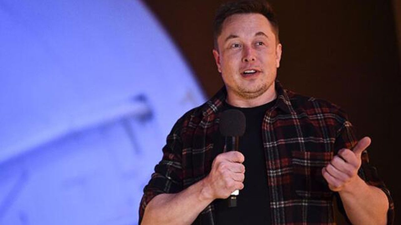 Elon Musk işten çıkarılan Twitter çalışanından özür diledi
