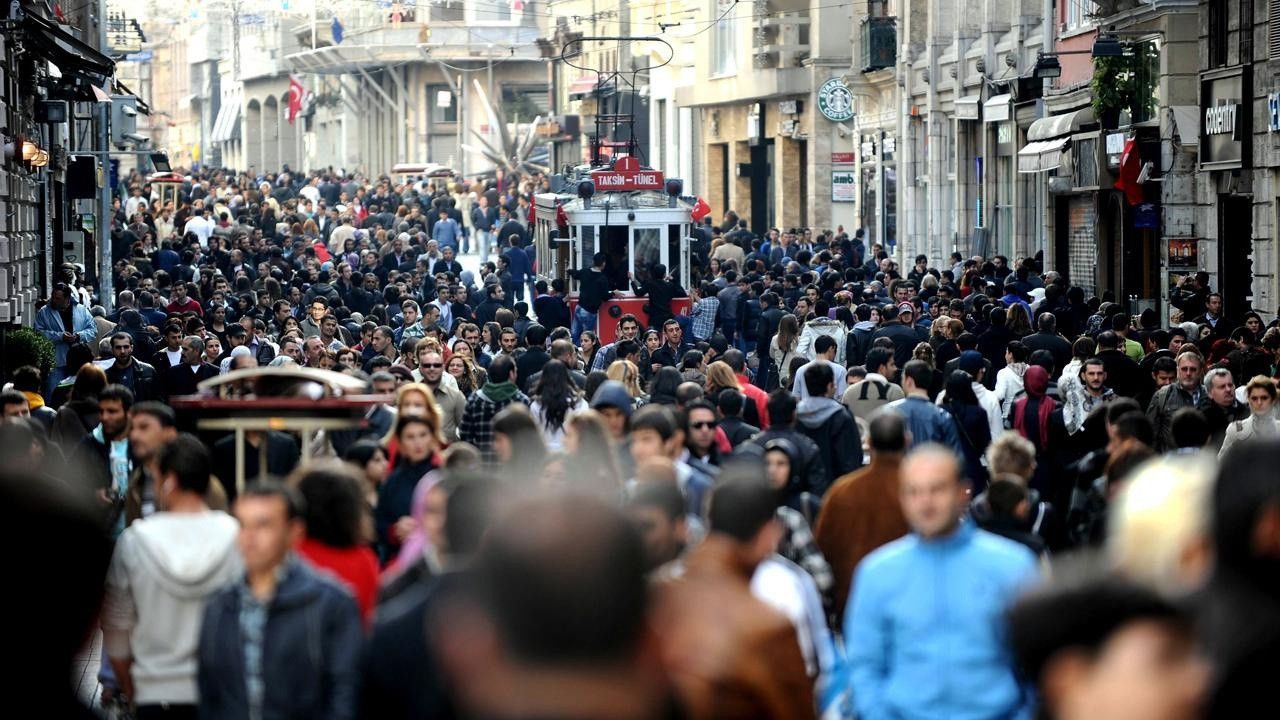 Türkiye'nin yaşlı nüfusu arttı