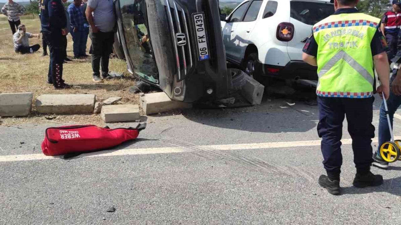 Didim-Söke yolunda trafik kazası: 2 yaralı