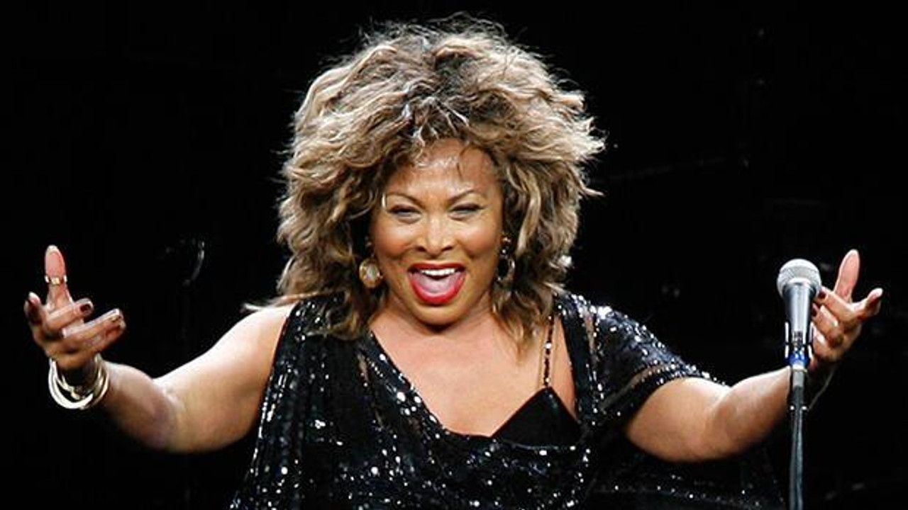 Efsane şarkıcı Tina Turner 83 yaşında hayatını kaybetti!