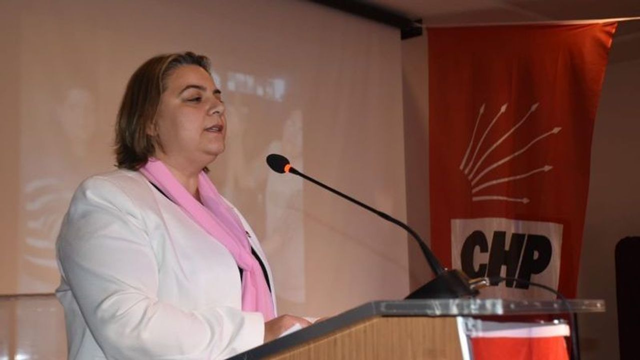 Gülşah Çağlar CHP'den istifa etti