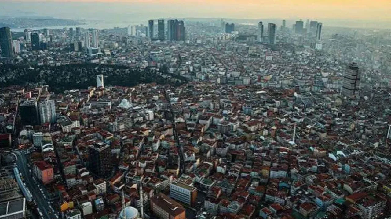 Tüm İstanbul’un uykusunu kaçıracak sözler; Sonlarına doğru geliyoruz
