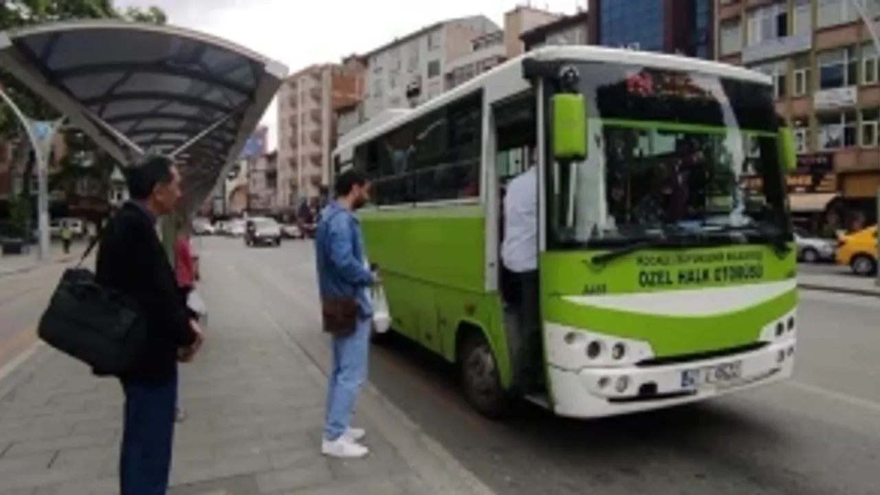 Kocaeli'de toplu taşıma ücretlerine yüzde 63 zam yapıldı