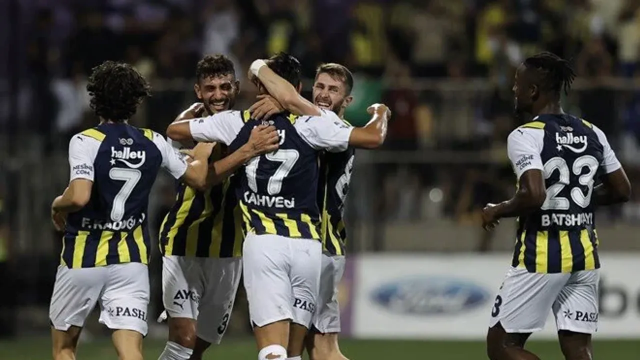 SON DAKİKA: UEFA Konferans Ligi | Fenerbahçe farklı turladı