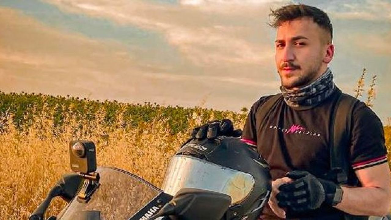 Acı Olay! Sosyal Medya Fenomeni, Motosiklet Kazasında Hayatını Kaybetti