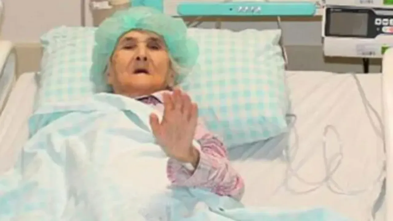 Konya'da 103 yaşındaki kadın kalp piliyle sağlına kavuştu
