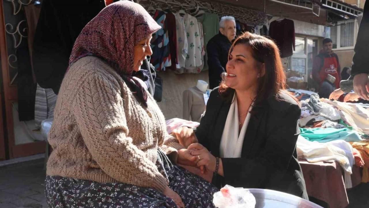 Başkan Çerçioğlu Salı Pazarı’nda vatandaşlarla buluştu