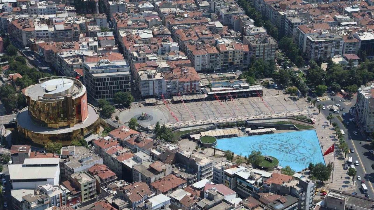 Aydınlılar Dikkat! Trafiğe kapanacak yollar belli oldu