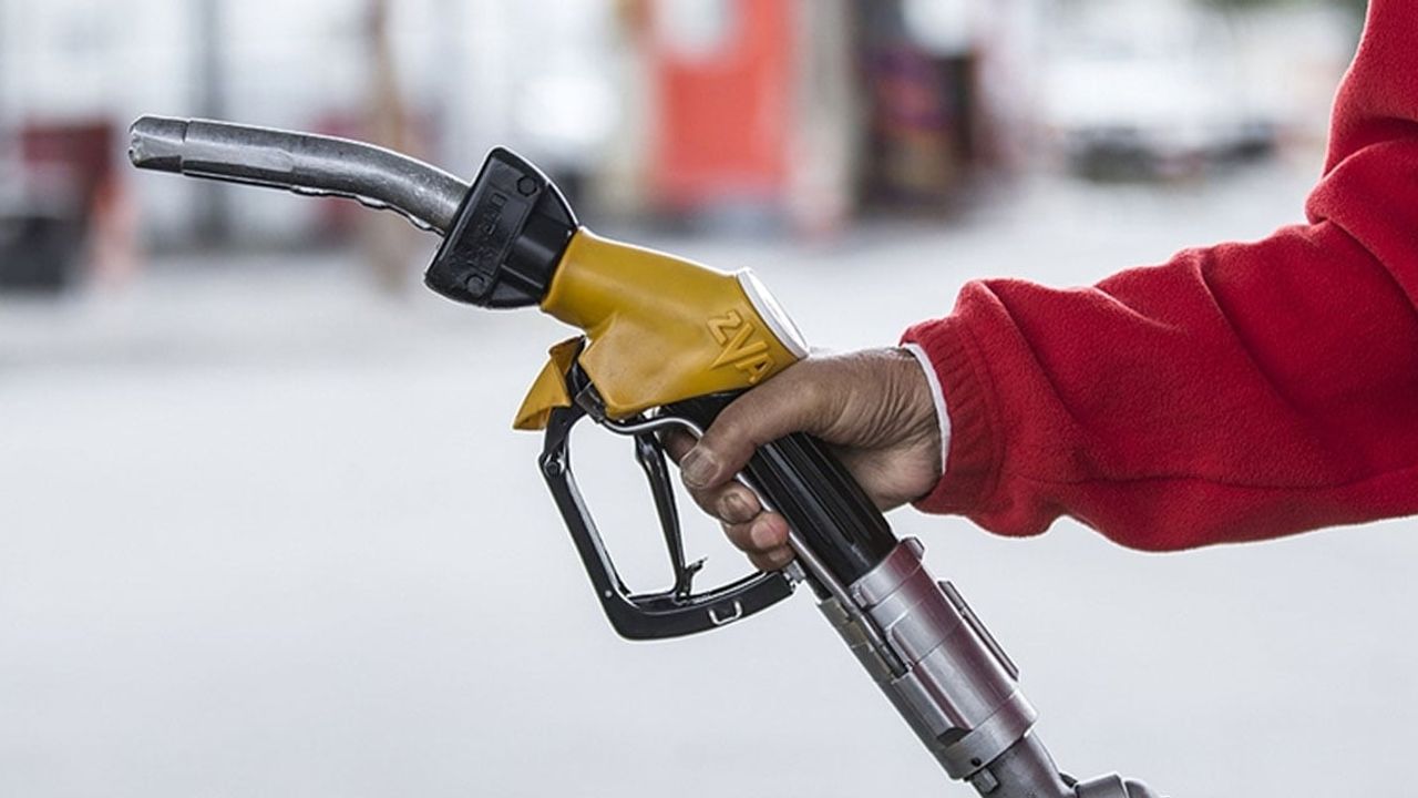 Benzine yine zam geliyor!