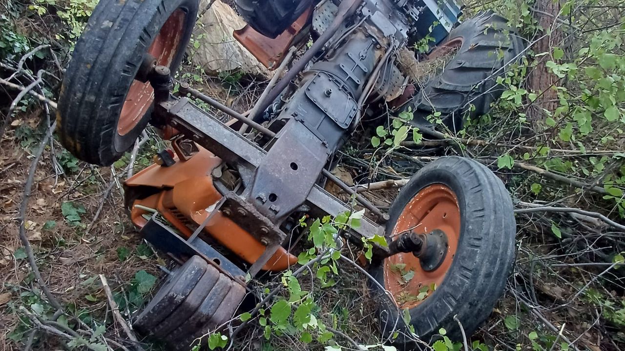 Bozdoğan'da traktör uçurumdan yuvarlandı: 1 ölü