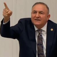 SİYASET