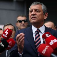 SİYASET