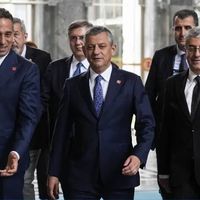 SİYASET