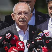 SİYASET