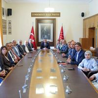 SİYASET