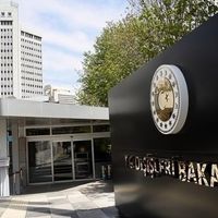 SİYASET