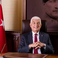 SİYASET