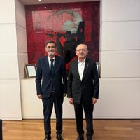 SİYASET