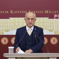 SİYASET