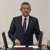 SİYASET