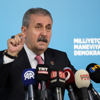 SİYASET
