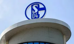 Schalke 04, Rusya'nın dev şirketi Gazprom ile anlaşmasını askıya aldı