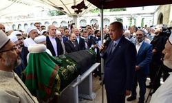 Atatürkçü Düşünce Derneği, Mahmut Ustaosmanoğlu'nun cenazesini laikliğe aykırı buldu