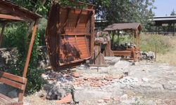 Karpuzlu'da belediye bakımsız bıraktı, saldırganlar tahrip etti