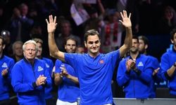 Federer'den veda: Hem ağladı hem ağlattı