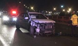 İzmir’de uygulamadan kaçan ehliyetsiz sürücü dehşet saçtı