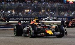 F1 Singapur Grand Prix'sinde zafer Sergio Perez'in