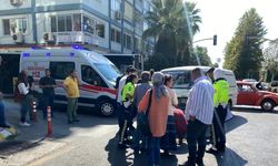 Efeler'de ticari araç ile çarpışan motosikletin sürücüsü yaralandı