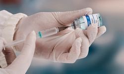 Sağlık alanında umut veren haber: COVID-19 aşısı bazı kanser tedavlerine yardımcı oluyor!