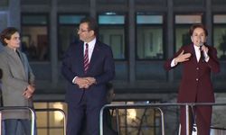 Ekrem İmamoğlu Saraçhane'de halka hitap etti