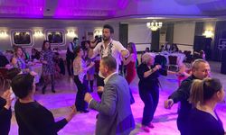 Aydın’da gazeteciler bu sene de ayrı ayrı mekanlarda eğlendi