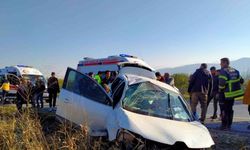 Buharkent'te trafik kazası: 2 yaralı