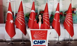 Germencik CHP'de yaprak dökümü sürüyor! Kadın kolları başkanı Pelin Çavdarlı istifa etti