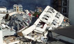 Depremlerde can kaybı 47 bin 932'ye çıktı