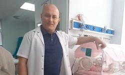 Doktorlar 3 günlük bebeğe anjiyo yaptı