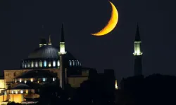 15 Temmuz hain darbe girişiminde verdiğimiz 253 şehit anısına 81 ilde sela okundu