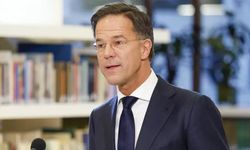 Mark Rutte'nin liderliğindeki koalisyon hükümeti düştü