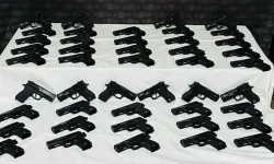 Şemdinli’de 45 ruhsatsız tabanca ele geçirildi