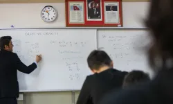 Liselerde yeni dönem: Sınıf tekrarı geri geliyor... Devamsızlığa af yok