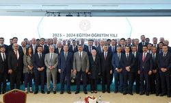Bakan Tekin: Telefonla sınıflara girilmemesi konusunda önlem alacağız