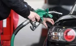 Akaryakıta çifte zam geliyor! Petrol kazanı kaynıyor, benzin ve motorin yerinde durmuyor