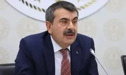 Bakan Tekin düzenlemeyi işaret etti: Ara tatil kalkacak mı?