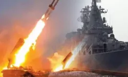 Ukrayna 15 füzeyle saldırdı, Rus savaş gemisi vuruldu