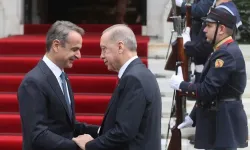 Erdoğan'dan Atina’ya 6 yıl sonra kritik ziyaret! Miçotakis'ten sıcak karşılama