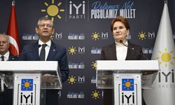 Özgür Özel'den 'İYİ Parti' açıklaması: Her iki karara saygılıyız, olumlu olmasını temenni ediyoruz