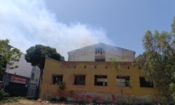 Söke’de okul binasında yangın